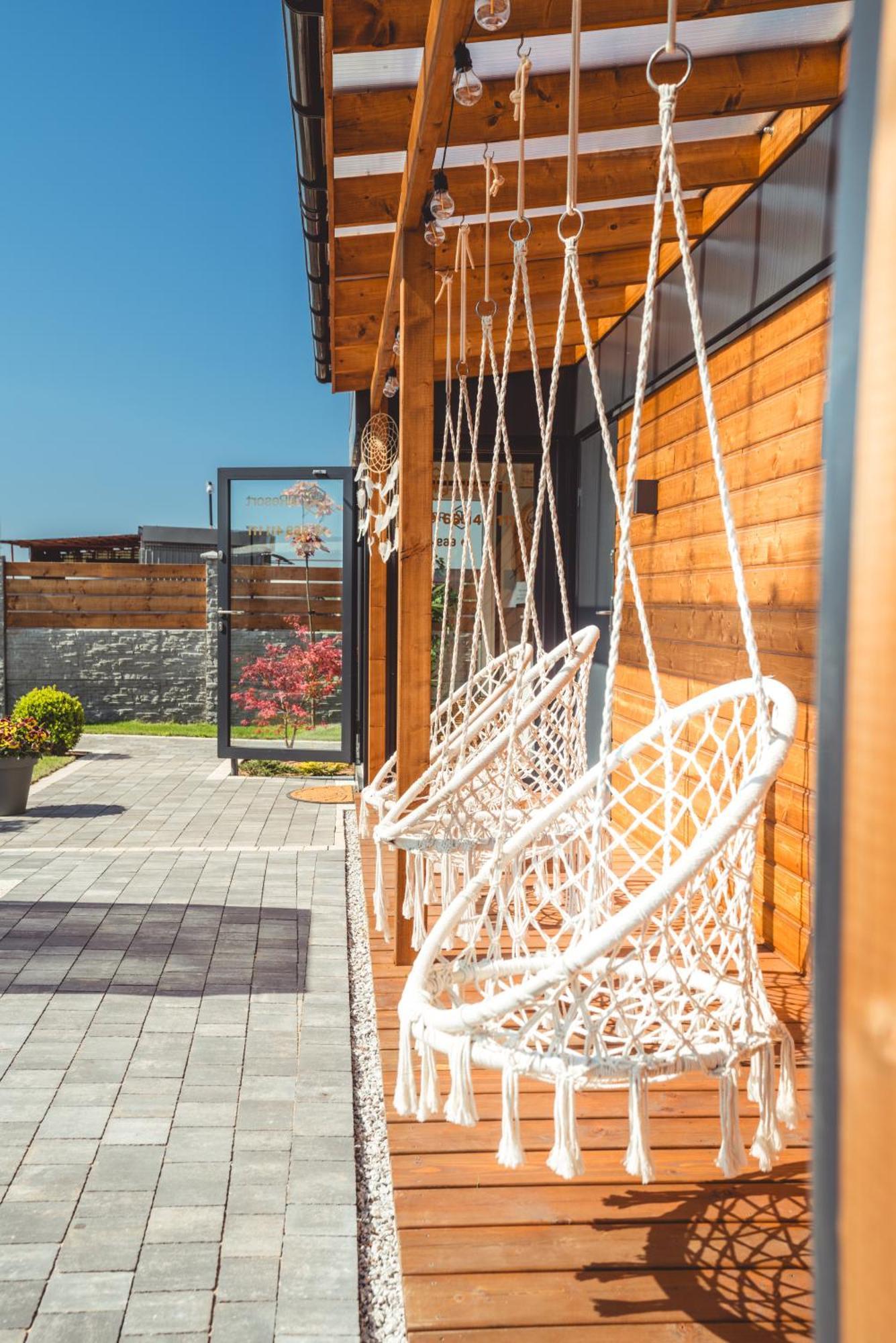 Rresort Holiday Homes Rewal Buitenkant foto